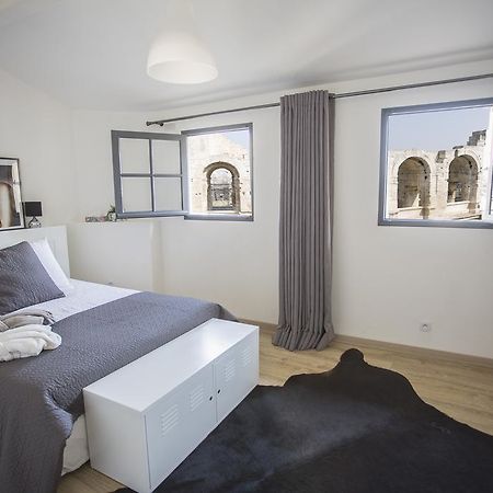 Appartamento Arles Hideaway - Le Duplex des Arènes Esterno foto