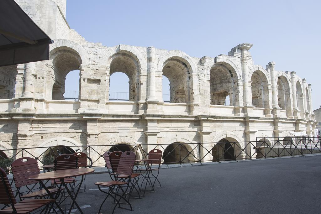 Appartamento Arles Hideaway - Le Duplex des Arènes Esterno foto