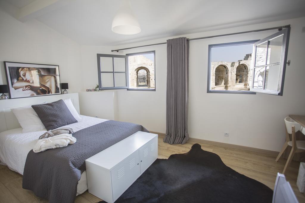 Appartamento Arles Hideaway - Le Duplex des Arènes Esterno foto