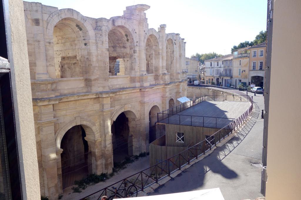 Appartamento Arles Hideaway - Le Duplex des Arènes Camera foto